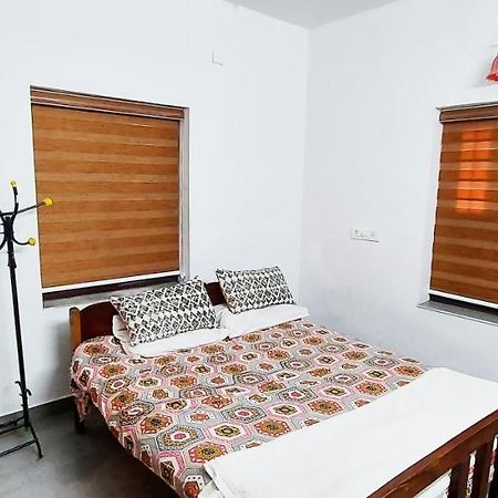 Forestay -3 Bhk Villa Kochi Pallipuram Extérieur photo