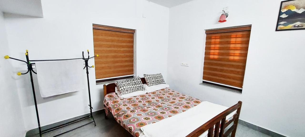Forestay -3 Bhk Villa Kochi Pallipuram Extérieur photo